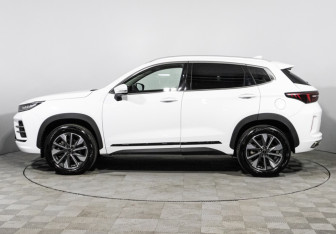 Подержанный автомобиль Exeed LX 2023 года (8 фото)