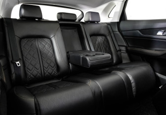 Подержанный автомобиль Changan UNI-K 2023 года (33 фото)