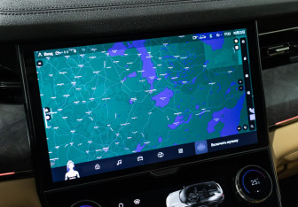 Подержанный автомобиль Lynk&Co 09 2023 года (22 фото)