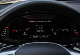 Подержанный автомобиль Audi A6 Sedan 2021 года (12 фото)