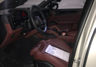 Новый Porsche Cayenne 2025 (5 фото)