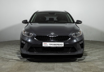Подержанный автомобиль Kia Ceed Wagon 2019 года (2 фото)