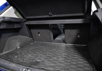 Подержанный автомобиль Volkswagen Tiguan 2020 года (25 фото)