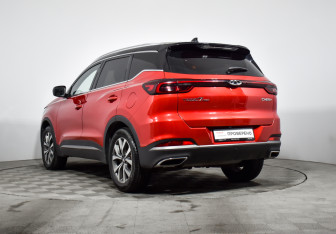 Подержанный автомобиль Chery Tiggo 7 Pro 2021 года (7 фото)