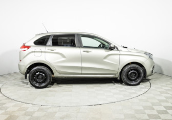 Подержанный автомобиль LADA (ВАЗ) XRAY 2016 года (4 фото)