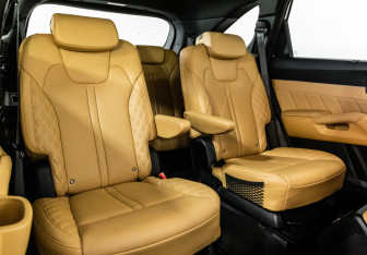 Подержанный автомобиль Kia Sorento 2021 года (24 фото)