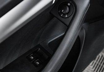 Подержанный автомобиль Skoda Octavia Liftback 2018 года (17 фото)