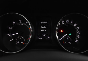 Подержанный автомобиль Skoda Yeti 2016 года (21 фото)