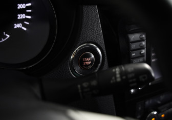 Подержанный автомобиль Nissan X-Trail 2016 года (19 фото)