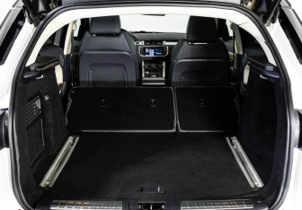 Подержанный автомобиль Land Rover Range Rover Evoque 2011 года (31 фото)