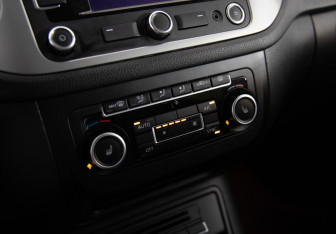 Подержанный автомобиль Volkswagen Tiguan 2013 года (15 фото)