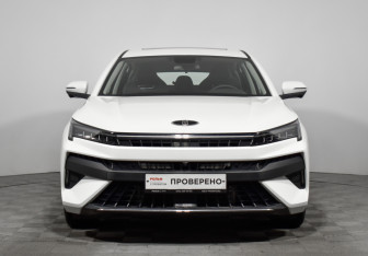 Новый Москвич 6 2023 (2 фото)