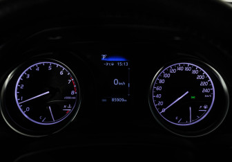 Подержанный автомобиль Toyota Camry Sedan 2021 года (26 фото)