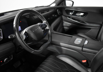 Подержанный автомобиль Exeed VX 2024 года (9 фото)