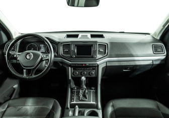 Подержанный автомобиль Volkswagen Amarok 2018 года (13 фото)