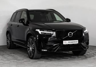 Подержанный автомобиль Volvo XC90 2021 года (4 фото)