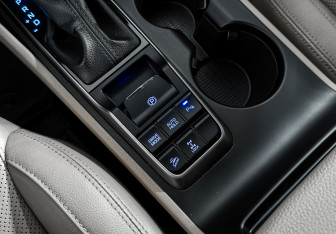 Подержанный автомобиль Hyundai Tucson 2017 года (18 фото)