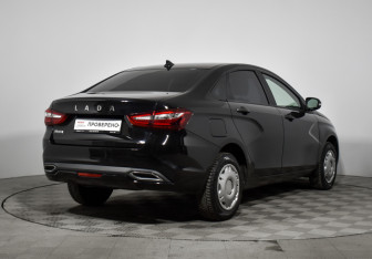 Подержанный автомобиль LADA (ВАЗ) Vesta Sedan 2023 года (5 фото)