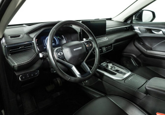 Подержанный автомобиль Haval Jolion 2023 года (11 фото)