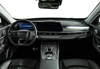 Подержанный автомобиль Chery Tiggo 8 Pro Max 2024 года (13 фото)