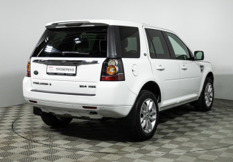 Подержанный автомобиль Land Rover Freelander 2014 года (5 фото)