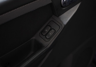 Подержанный автомобиль Opel Meriva 2008 года (15 фото)