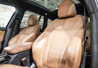 Подержанный автомобиль BMW X3 2020 года (15 фото)