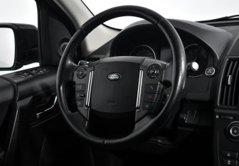 Подержанный автомобиль Land Rover Freelander 2014 года (14 фото)
