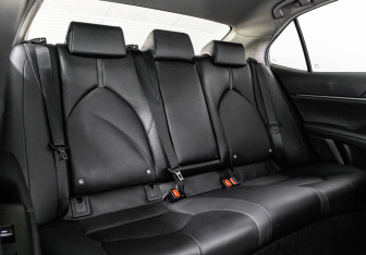 Подержанный автомобиль Toyota Camry Sedan 2021 года (22 фото)