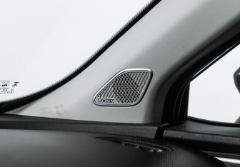 Подержанный автомобиль Omoda C5 2022 года (25 фото)