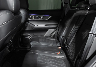 Подержанный автомобиль Chery Tiggo 8 Pro Max 2024 года (10 фото)