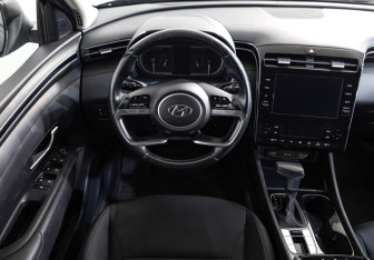 Подержанный автомобиль Hyundai Tucson 2021 года (11 фото)