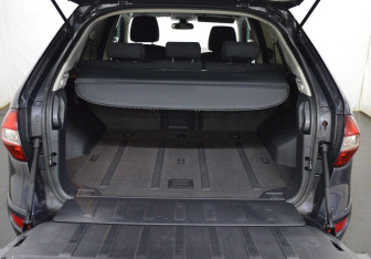 Подержанный автомобиль Renault Koleos 2010 года (15 фото)