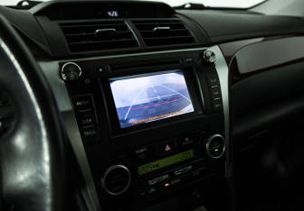Подержанный автомобиль Toyota Camry Sedan 2014 года (15 фото)