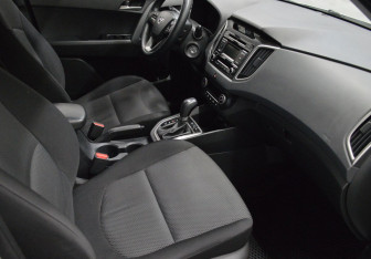 Подержанный автомобиль Hyundai Creta 2016 года (12 фото)