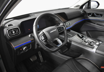 Подержанный автомобиль Jaecoo J8 2024 года (9 фото)