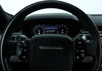 Подержанный автомобиль Land Rover Range Rover Velar 2019 года (21 фото)
