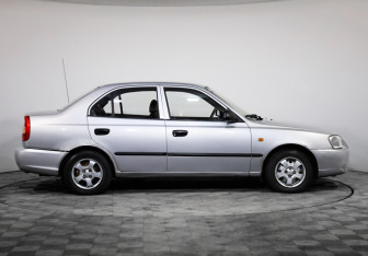 Подержанный автомобиль Hyundai Accent Sedan 2007 года (3 фото)