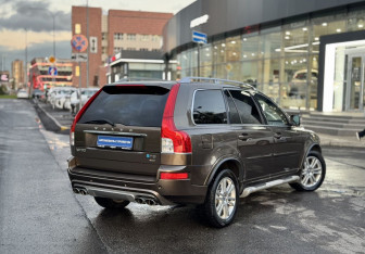 Подержанный автомобиль Volvo XC90 2012 года (6 фото)