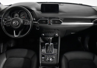 Подержанный автомобиль Mazda CX-5 2020 года (14 фото)