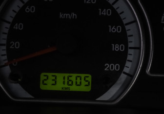 Подержанный автомобиль Daewoo Nexia Sedan 2013 года (10 фото)