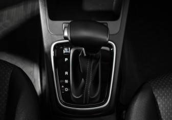 Подержанный автомобиль Kia Rio Hatchback 2021 года (10 фото)