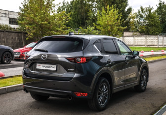 Подержанный автомобиль Mazda CX-5 2018 года (6 фото)
