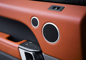 Подержанный автомобиль Land Rover Range Rover Sport 2013 года (26 фото)