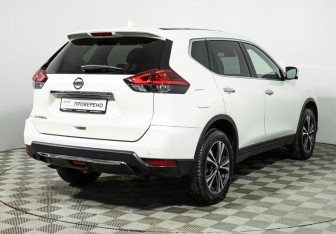 Подержанный автомобиль Nissan X-Trail 2019 года (5 фото)