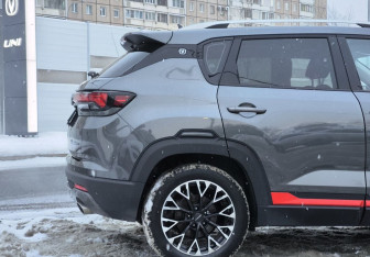 Подержанный автомобиль Changan CS35PLUS 2023 года (7 фото)