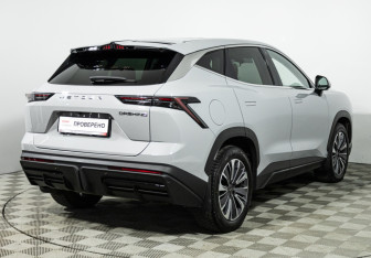 Подержанный автомобиль Jetour Dashing 2024 года (5 фото)