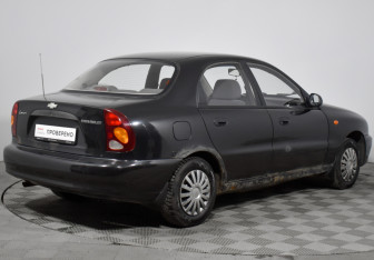 Подержанный автомобиль Chevrolet Lanos 2008 года (5 фото)