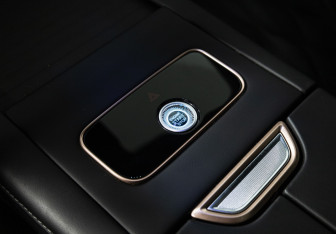 Подержанный автомобиль Exeed VX 2024 года (29 фото)