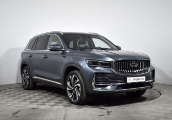 Подержанный автомобиль Geely Monjaro 2024 года (3 фото)